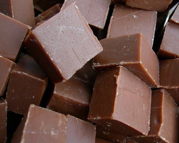 1 1/4 lb Dark Chocolate Fudge