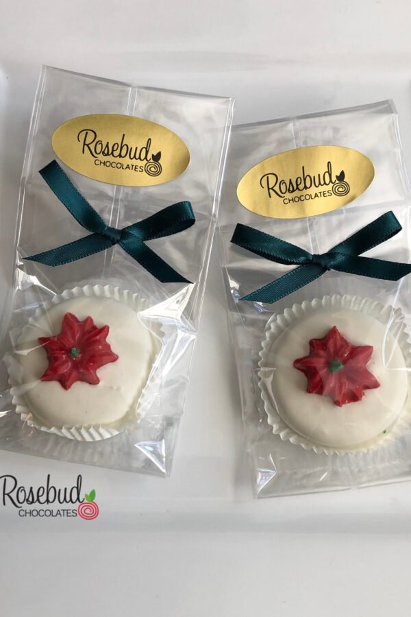 12 Poinsettia Chocolate Covered Oreo Cookie Candy Party Favors Christmas Holiday Flower