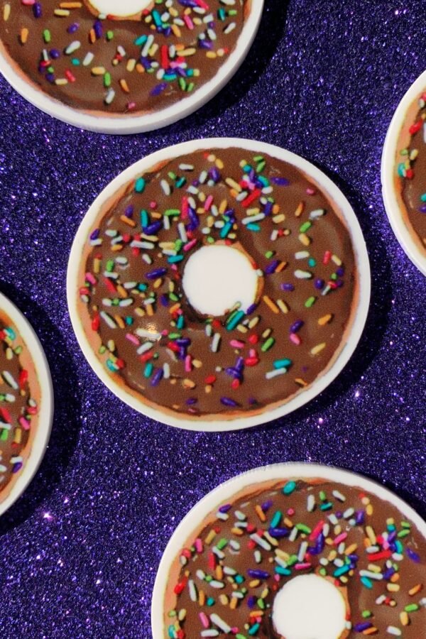 5Pc. Chocolate Donuts, No Problem Resin Planar Flatbacks, Bow Center, Cabochon, Flat Back