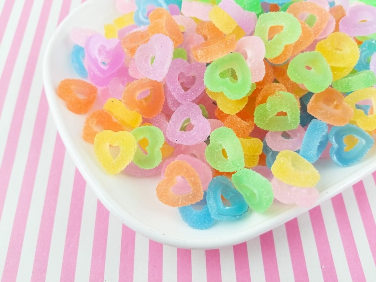 8 Assorted Soft Resin Sugared Heart Cabs, Valentines Day Cabs Kawaii Cabochons Cute Jelly Decoden Fruit Heart Sweets, 1001B