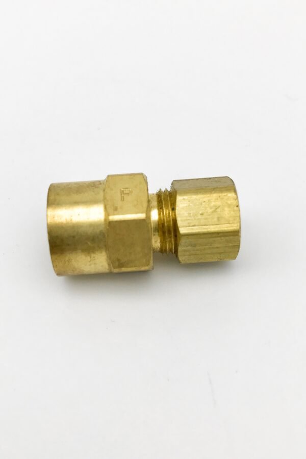 COMPRESSION FITTING 1/4F-PIPE