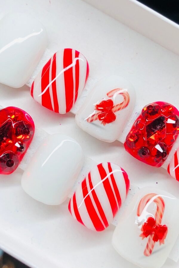 Candy Cane - Gel Press On Nails| Reusable Nails | Long Gifts For Her| Rhinestones Makartt Glue