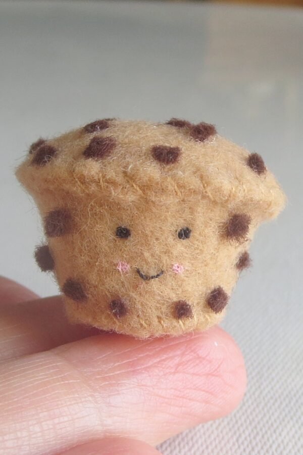 Chocolate Chip Muffin Play Food, Miniature Felt Stuffed Toy With Smiling Face, Cute Birthday Gift, Foodie Gift