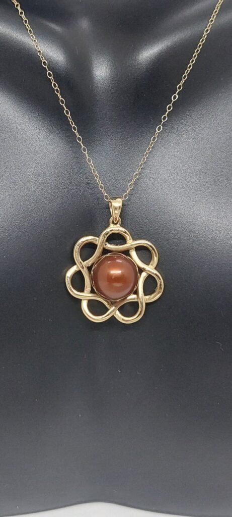 Chocolate Freshwater Pearl Flower Pendant Necklace 14K Yellow Gold, 18" Chain