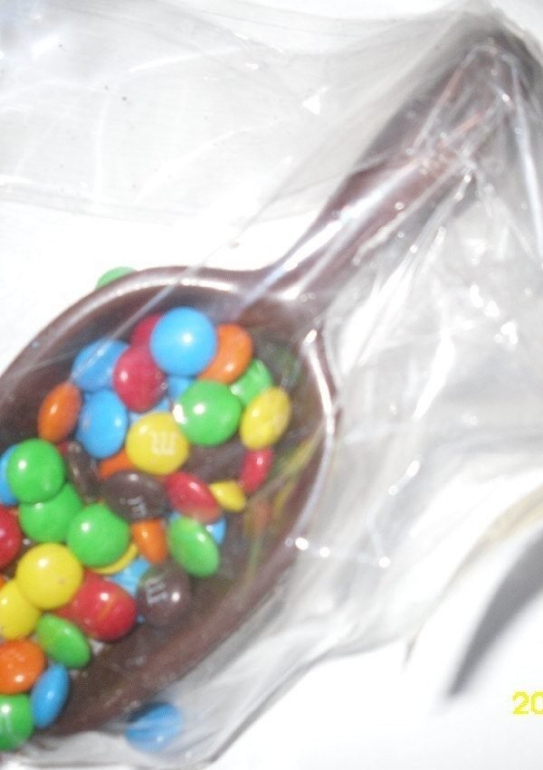 Chocolate Scoop Filled With Candies 3 Count