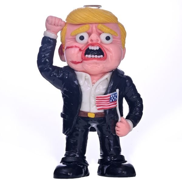 Colored Polymer Clay Glass Pipe,Handmade Kneading 3D Cute Trump Bong,US Presidential Election,Borosilicate Glass Hookah,Handmade Crafts,Holiday Gifts,7.9in