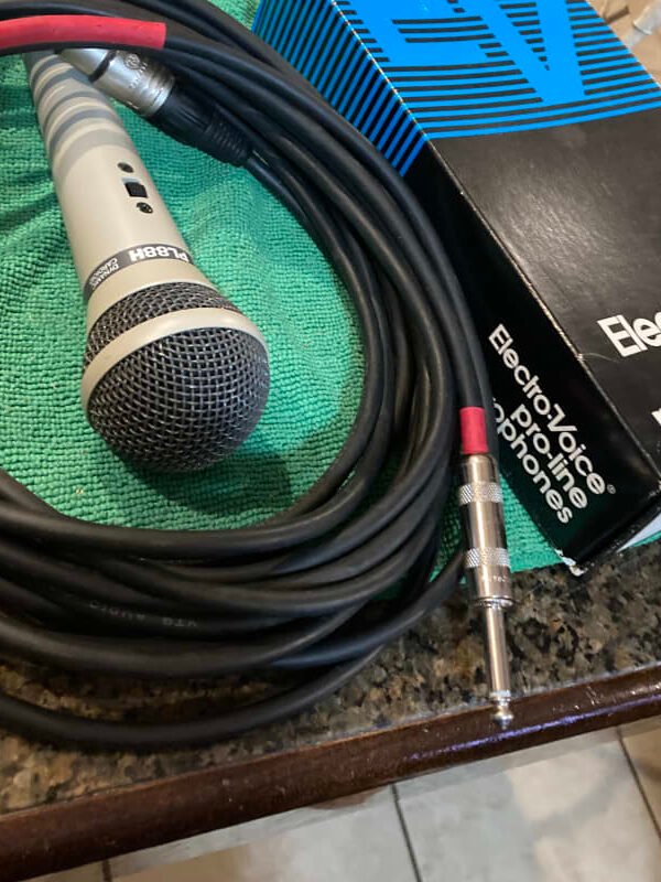 Electro-Voice PL88 H
