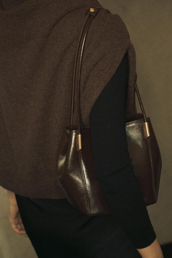 [Exclusive] Marron Bag