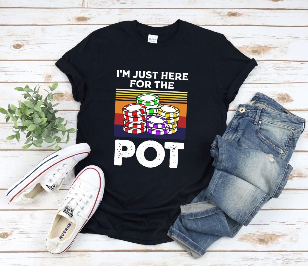 Funny Gambling Shirts, Poker Player T-Shirt, Casino Shirt, Retro Im Here For The Pot, Card Game Shirt Men