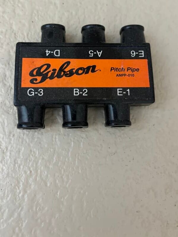 Gibson ANPP-010 Pitch Pipe for Guitar - Black