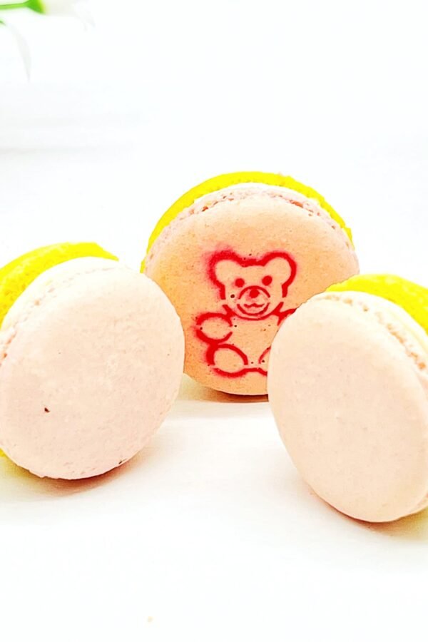 Gummi Bear Macarons White Chocolate Buttercream, Pastel Colors