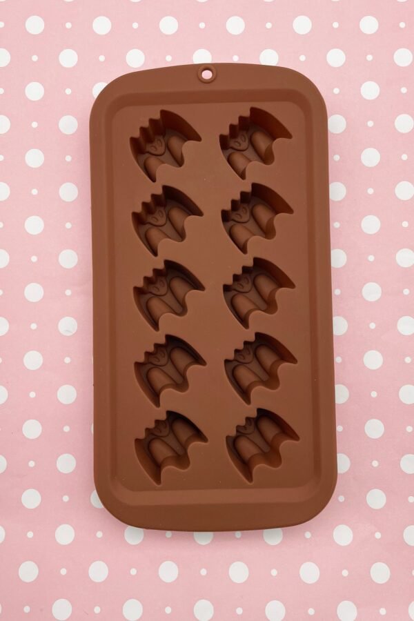 Halloween Big 10 Cavity Bat Mold, Silicone Mould For Ice Cubes, Soap, Jello Clay, Resin Etc