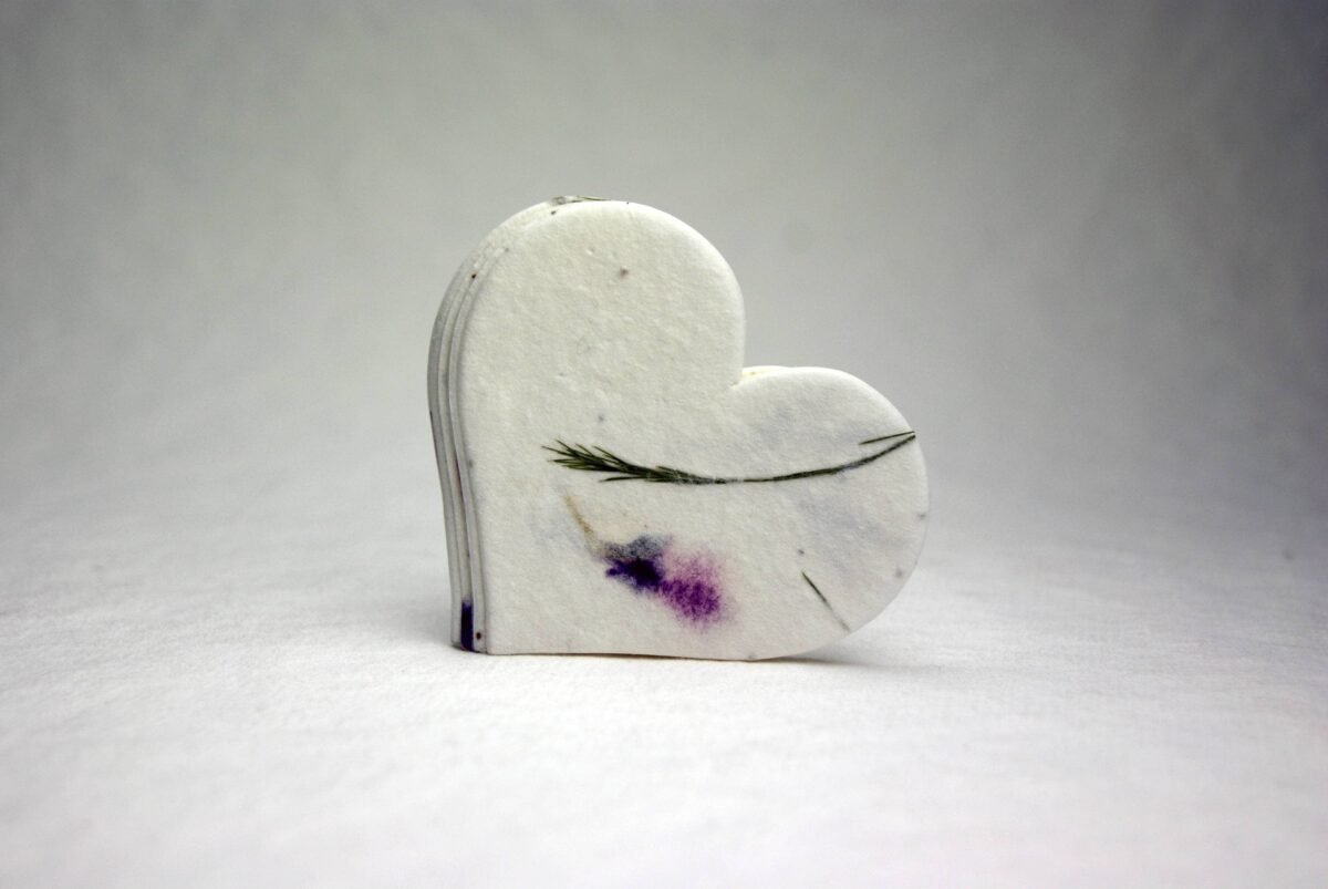 Large Purple Petal Seed Paper Hearts 2.85"W X 2.5"H Wildflower Natural #58S For Weddings Or Events Set Of 24