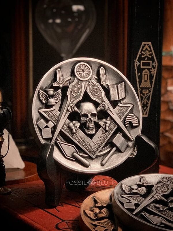 Masonic Medallion Lux - Memento Mori