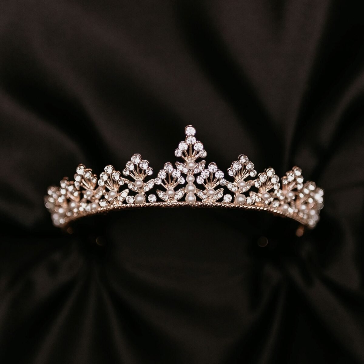 Piper's Tiara in Rose Gold With Pearl & Crystal Details