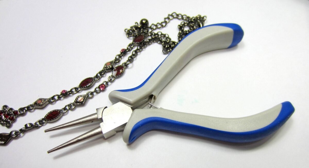 Round Nose Pliers - Spring Loaded Wire Looping & Wrapping Tool, Carbon Hardened Jewelry For Beading & Everyday Making