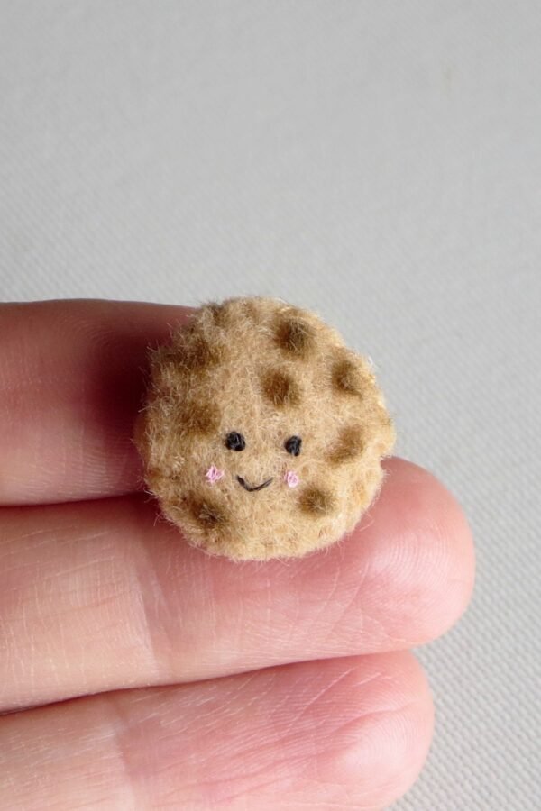 Tiny Chocolate Chip Cookie Miniature Felt Plush- Handmade - Play Food People, Cute Birthday Gift, Foodie Gift