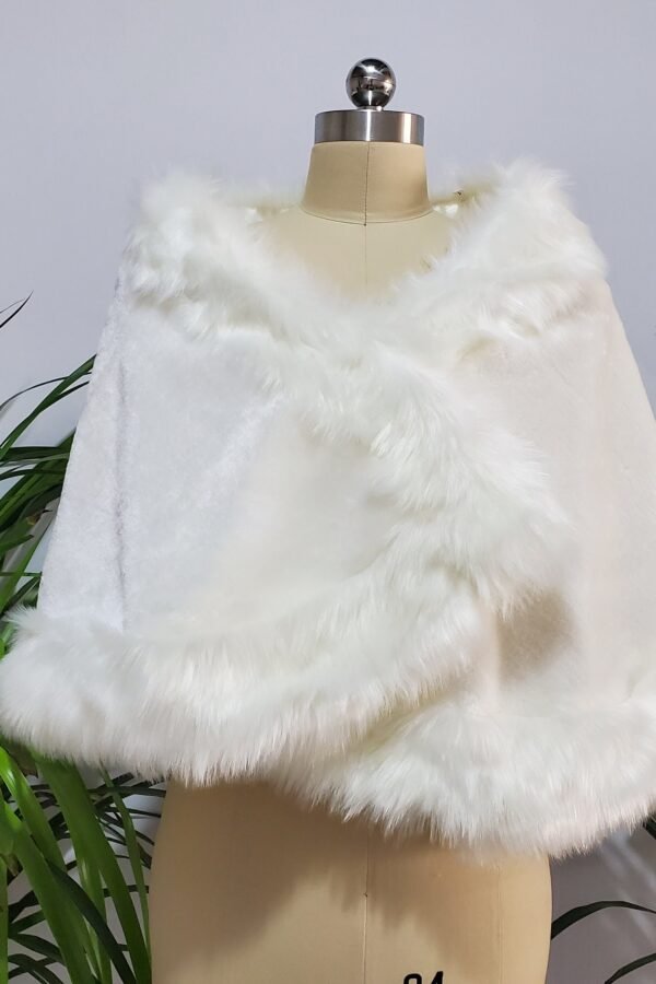 White Or Ivory Wedding Shawl Bridal Wrap Faux Fur Shrug Women Party Cape Winter Coat