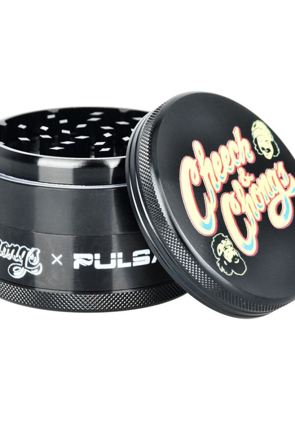 Cheech & Chong's x Pulsar Black Metal Grinder / 4pc / 2.5""