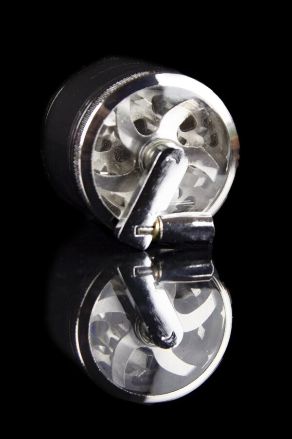 Cloud 8 Hand Crank 4 Piece Grinder