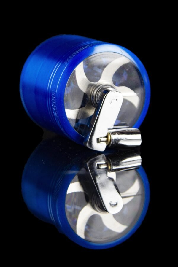 Cloud 8 Hand Crank 4 Piece Grinder