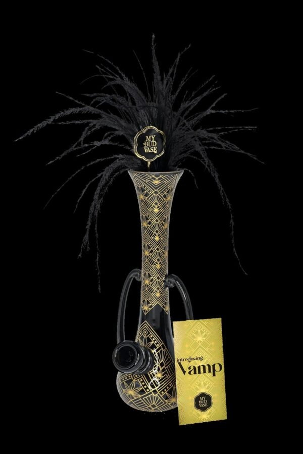 My Bud Vase Water Pipe - Vamp
