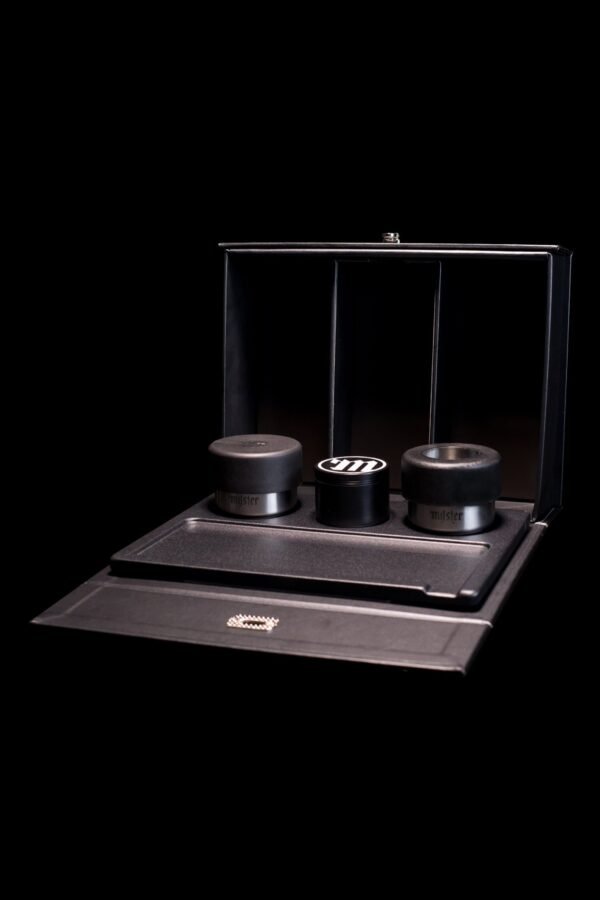 Myster Limited Edition Blacked Out Stashtray Bundle