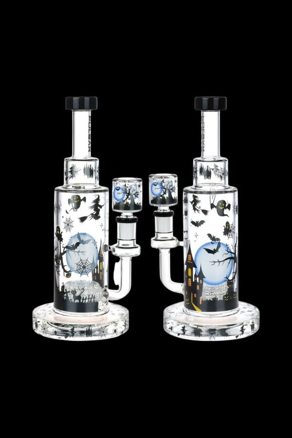 Pulsar Spooky Halloween Scene Glass Water Pipe
