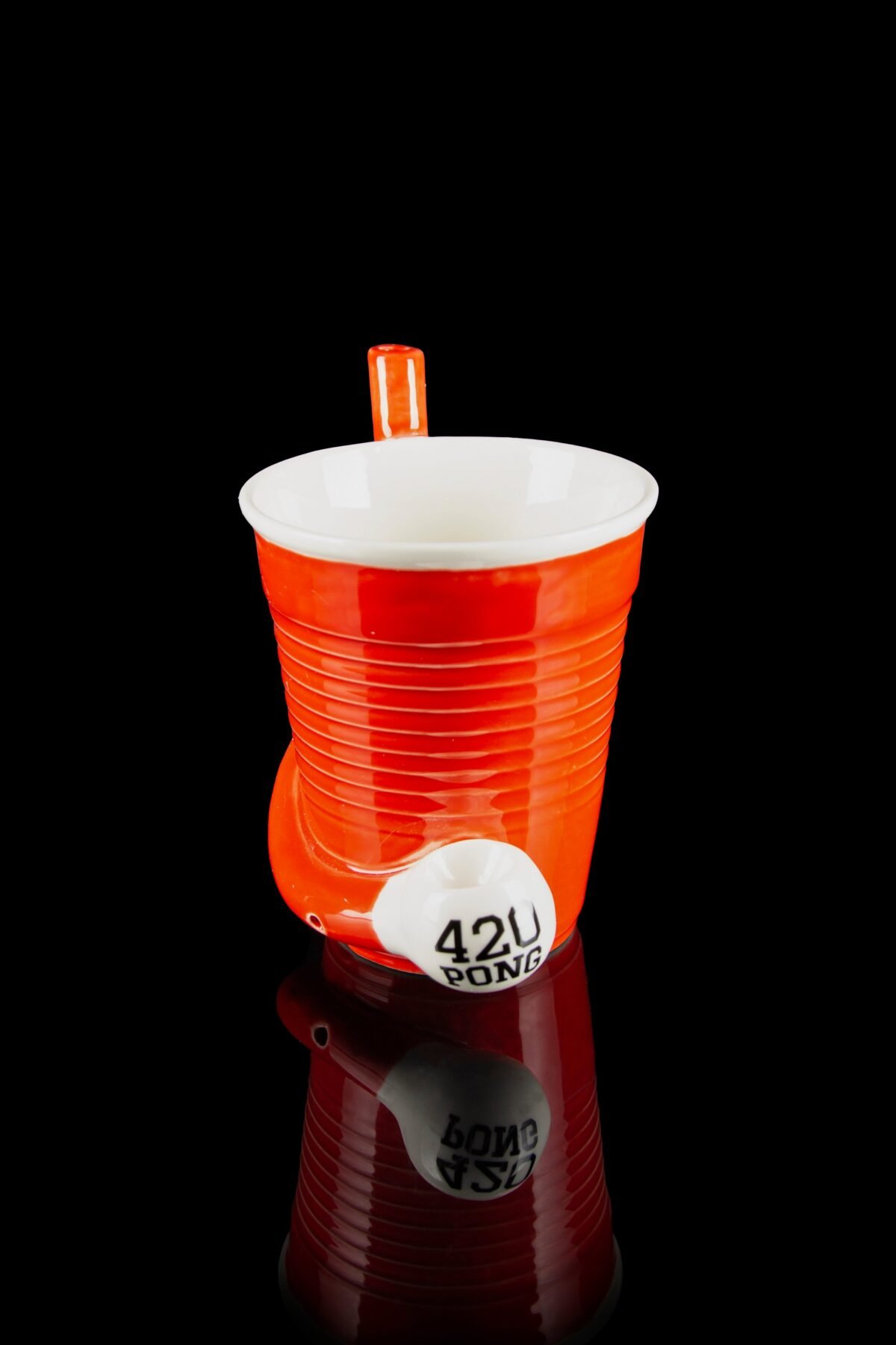 Roast & Toast Beer Pong Mug Pipe