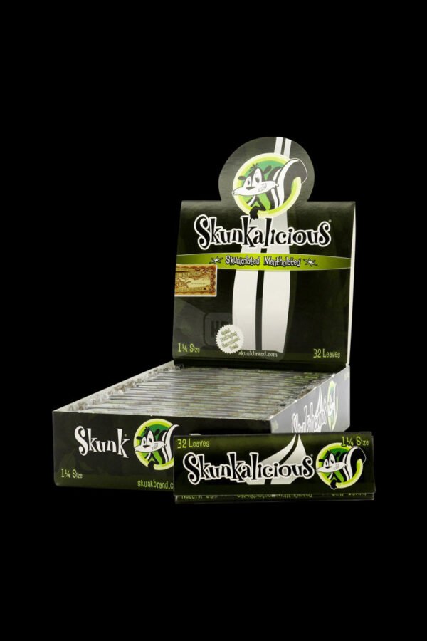 Skunkalicious 1 1/4 Mentholated Rolling Papers